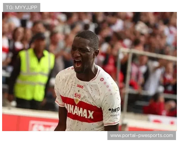 德甲金靴之争激烈 吉拉西紧追凯恩仅差3球