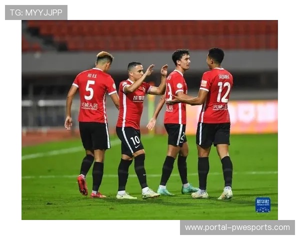 成都蓉城防守体系解析:最佳失球数背后的整体性构建 成都蓉城防守体系解析:最佳失球数背后的整体性构建